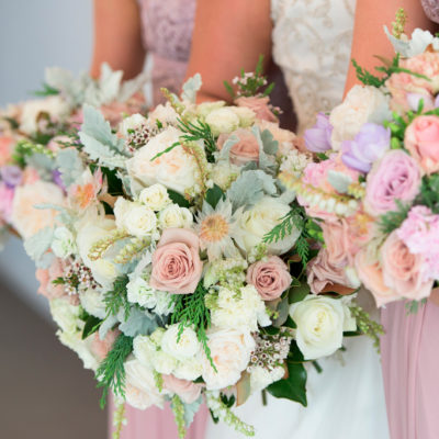 wedding-flowers-2051724_1920